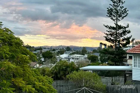 Property photo of 50 Oateson Skyline Drive Seven Hills QLD 4170