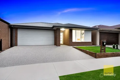 Property photo of 11 Gowar Road Tarneit VIC 3029