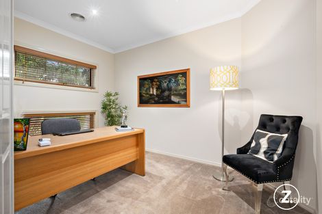 Property photo of 19 Barton Drive Sandhurst VIC 3977