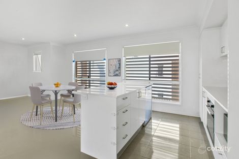 Property photo of 57/400 Tingal Road Wynnum QLD 4178
