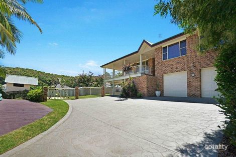 Property photo of 26 Green Point Drive Belmont NSW 2280