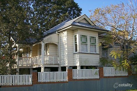 44 Norman Ave, Norman Park, QLD 4170