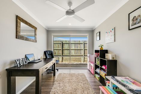 Property photo of 6 Hartland Street Westbrook QLD 4350