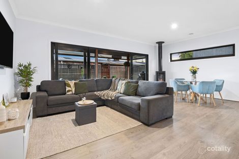 Property photo of 15 Robertson Street Hastings VIC 3915