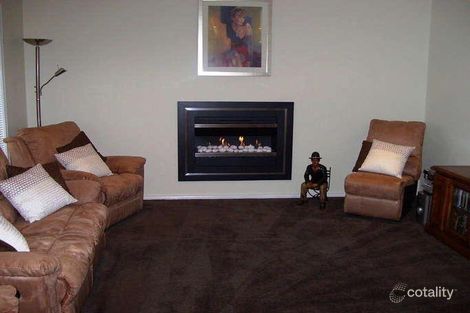 Property photo of 34 Orchard Grove Tyabb VIC 3913