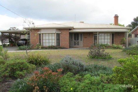 Property photo of 136 Jamouneau Street Warracknabeal VIC 3393