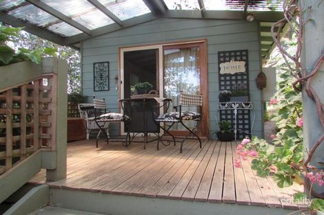 Property photo of 33 Grandvalley Drive Chirnside Park VIC 3116