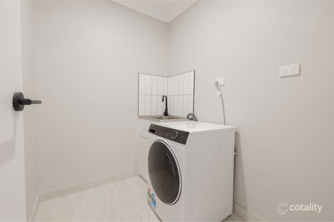 Property photo of 22/1 Citron Crescent Helensvale QLD 4212