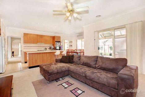 Property photo of 4 Ridgeway Melton West VIC 3337