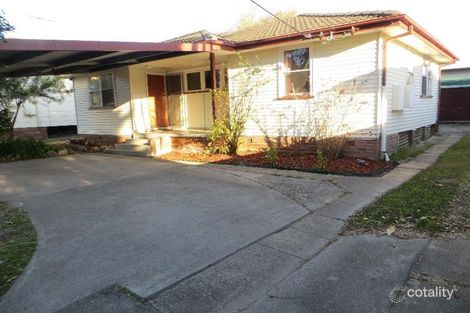 24 Phillip St, Caves Beach, NSW 2281