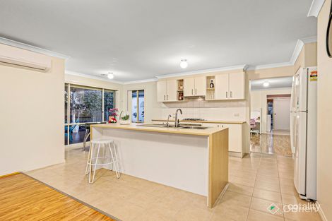 Property photo of 13 Nile Crescent Cranbourne VIC 3977