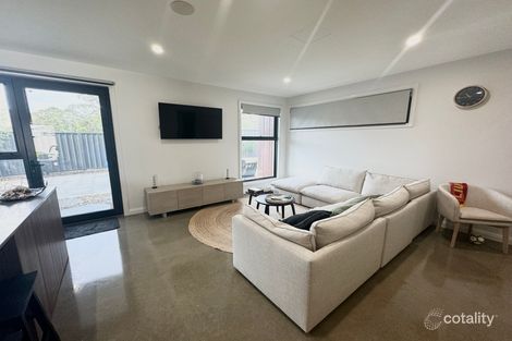 2/24 Hedley Way, Broulee, NSW 2537