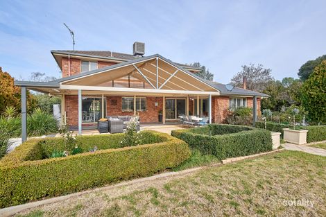 Property photo of 4 Hakea Place Springvale NSW 2650