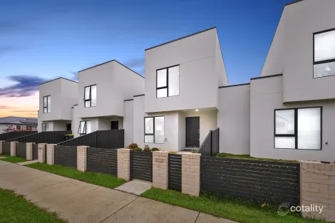 61 Speldewinde St, Strathnairn, ACT 2615