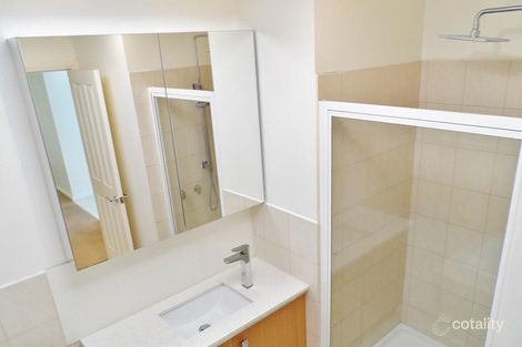 Property photo of 2/63 Pine Street Reservoir VIC 3073