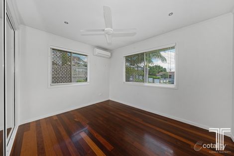 Property photo of 29 Pareena Crescent Mansfield QLD 4122