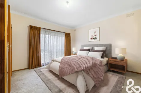 Property photo of 2 Barry Road Thomastown VIC 3074