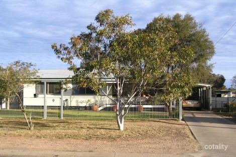 56 Raglan St, Roma, QLD 4455