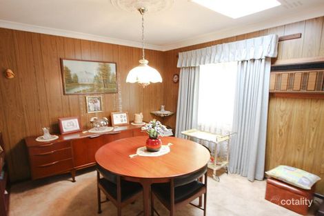 Property photo of 8 Leasham Court Medina WA 6167