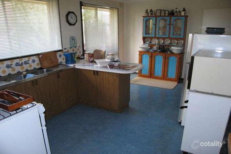 Property photo of 4 Melanie Drive Werribee VIC 3030