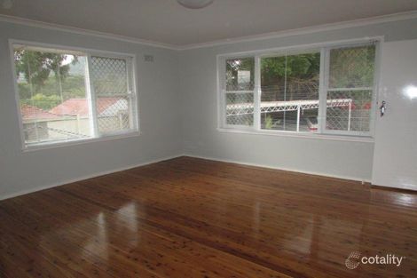 Property photo of 4/14 Princes Highway West Wollongong NSW 2500