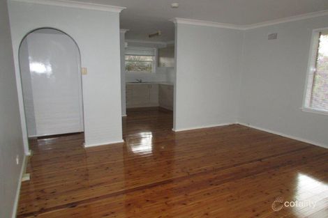 Property photo of 4/14 Princes Highway West Wollongong NSW 2500