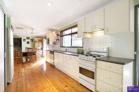 Property photo of 20 Ambleside Crescent Berwick VIC 3806