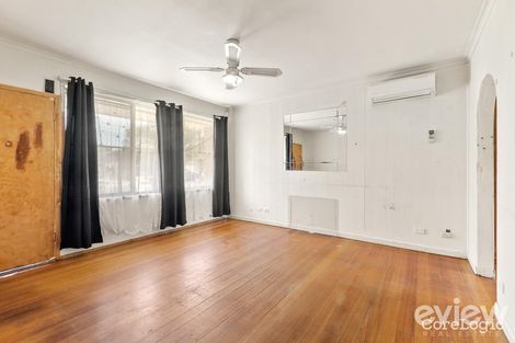 Property photo of 37 Hodgins Crescent Frankston North VIC 3200