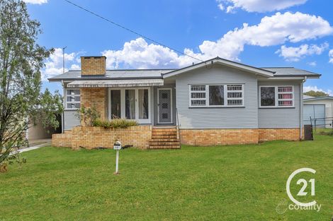 Property photo of 19 Grenadier Circle Ebbw Vale QLD 4304