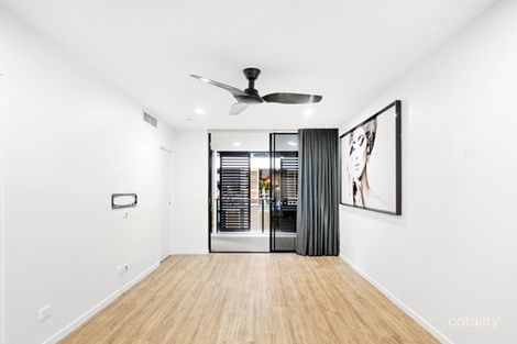 Property photo of 309/16 Masters Street Newstead QLD 4006