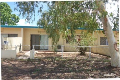 2/2 King St, The Gap, QLD 4825