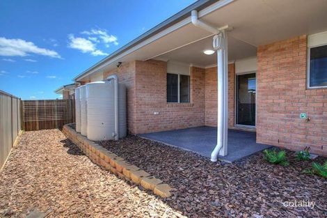 Property photo of 2/7 Alexander Avenue Highfields QLD 4352