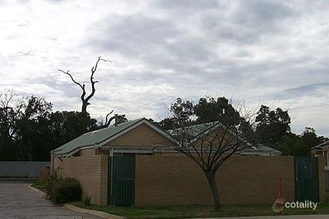 7 Cambridge Dr, Greenfields, WA 6210