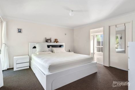 Property photo of 10 Curtis Place Calamvale QLD 4116