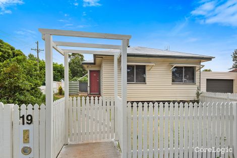 Property photo of 19 Edith Street Newtown QLD 4350