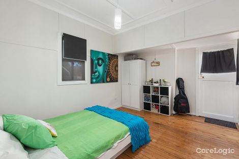 Property photo of 19 Edith Street Newtown QLD 4350