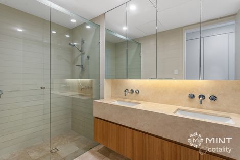 Property photo of 11 Leighton Beach Boulevard North Fremantle WA 6159