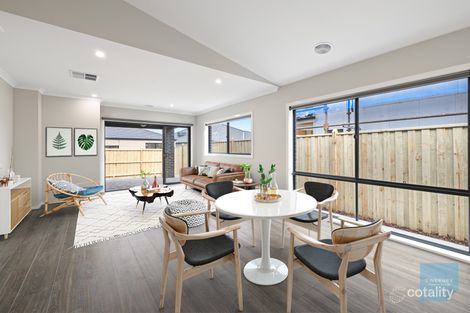 Property photo of 103 Walkside Boulevard Fraser Rise VIC 3336