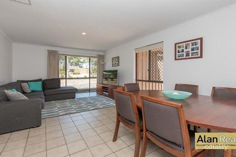 Property photo of 74 Warrandyte Drive Craigie WA 6025