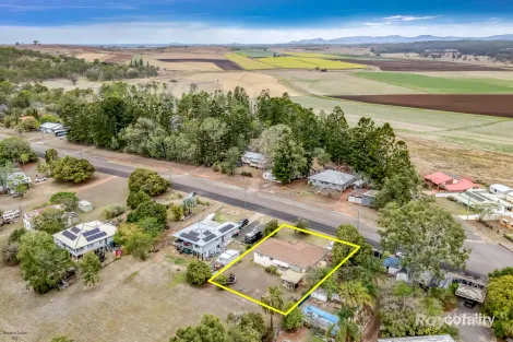6 Morris Tce, Gin Gin, QLD 4671
