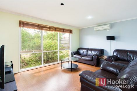 Property photo of 28 Ralph Crescent Hampton Park VIC 3976