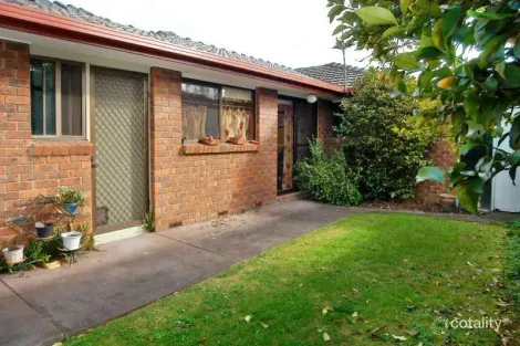 Property photo of 1/1 Marbray Drive Glen Waverley VIC 3150