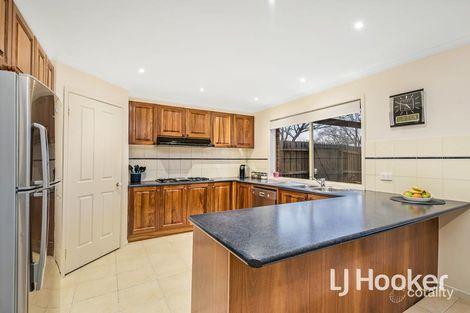 Property photo of 37 Parkwood Avenue Narre Warren South VIC 3805