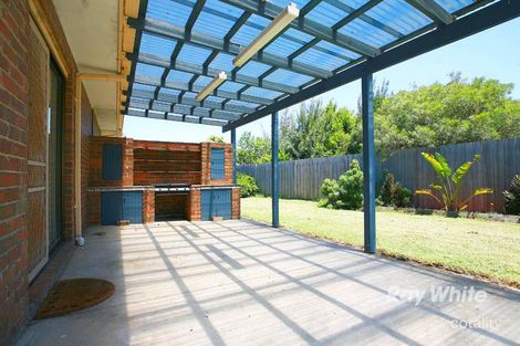 Property photo of 3 Walnut Court Cranbourne North VIC 3977