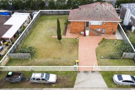 Property photo of 20 Brunswick Heads Crescent Hoxton Park NSW 2171