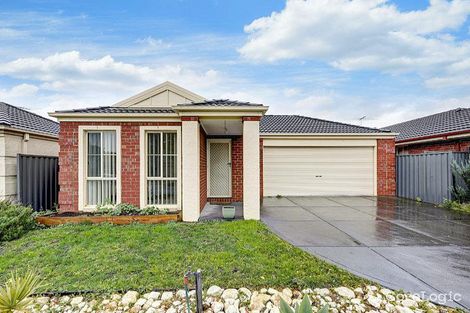 Property photo of 15 Klippel Way Caroline Springs VIC 3023