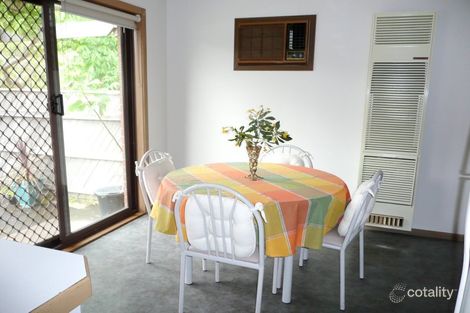 Property photo of 4 Bower Drive Werribee VIC 3030