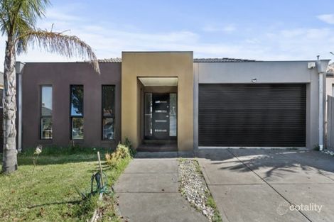 7 Redcliffs Cres, Roxburgh Park, VIC 3064