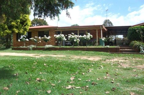 895 Booie Crawford Rd, Booie, QLD 4610