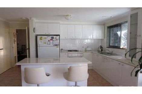 Property photo of 3 Merryn Close Endeavour Hills VIC 3802